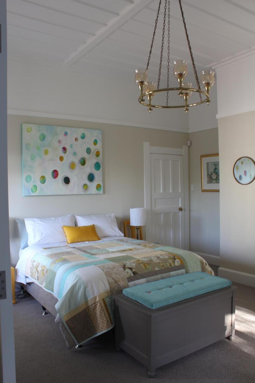 Browns Boutique Bed And Breakfast Вангануї Екстер'єр фото